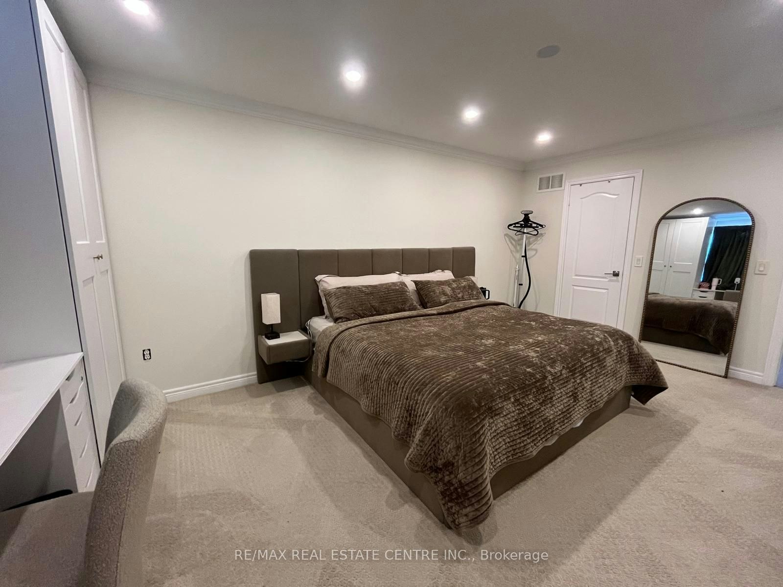 3570 Fountain Park Avenue, Mississauga, ON, L5M 7G1 - 38