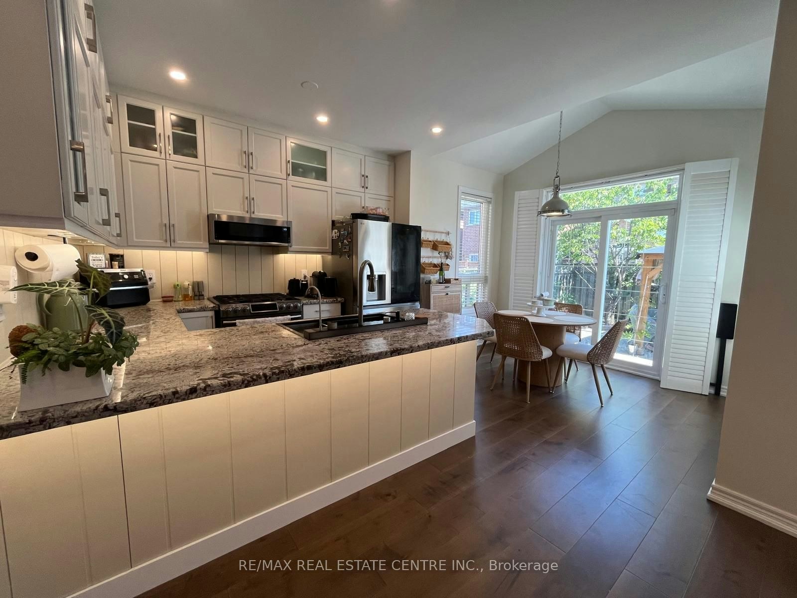 3570 Fountain Park Avenue, Mississauga, ON, L5M 7G1 - 26