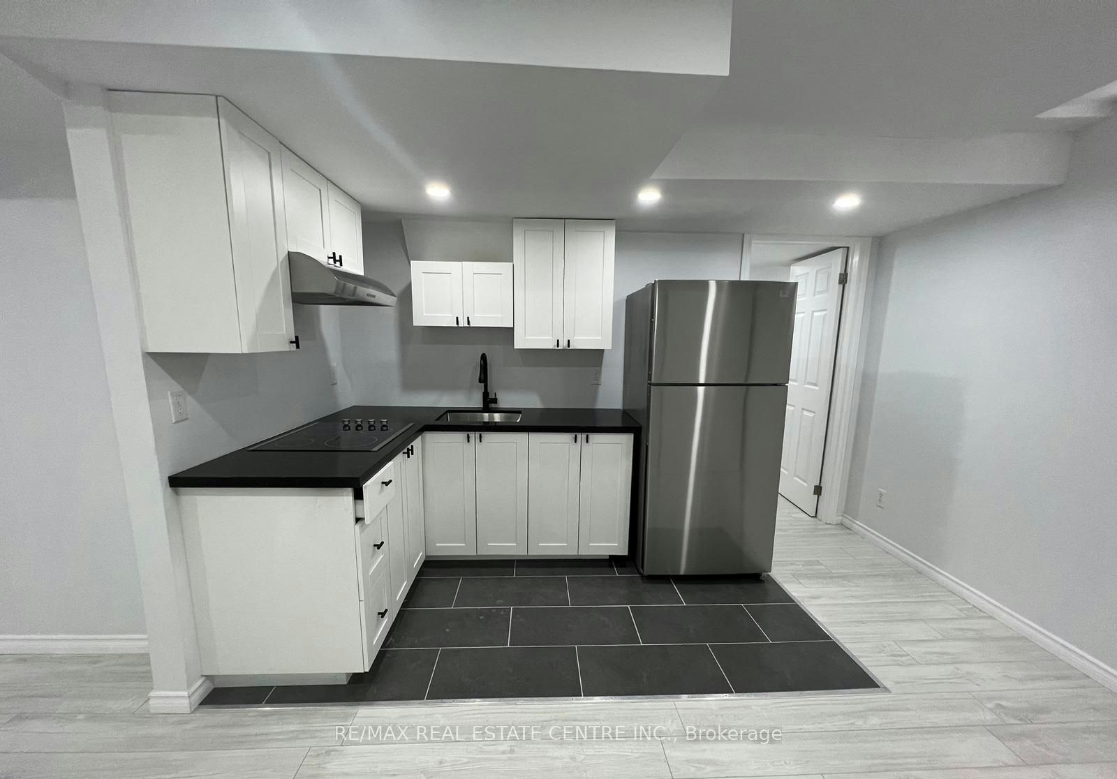 Bsmt-10 Chudleigh Avenue, Brampton, ON, L6X 0N1 - 7