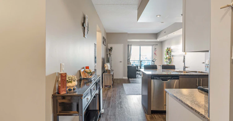 307-1421 Costigan Road, Milton, ON, L9T 2N4 - 16