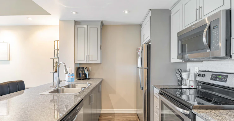 307-1421 Costigan Road, Milton, ON, L9T 2N4 - 18
