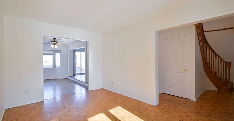 3271 Pilcom Crescent, Mississauga, ON, L5B 3X5 - 5