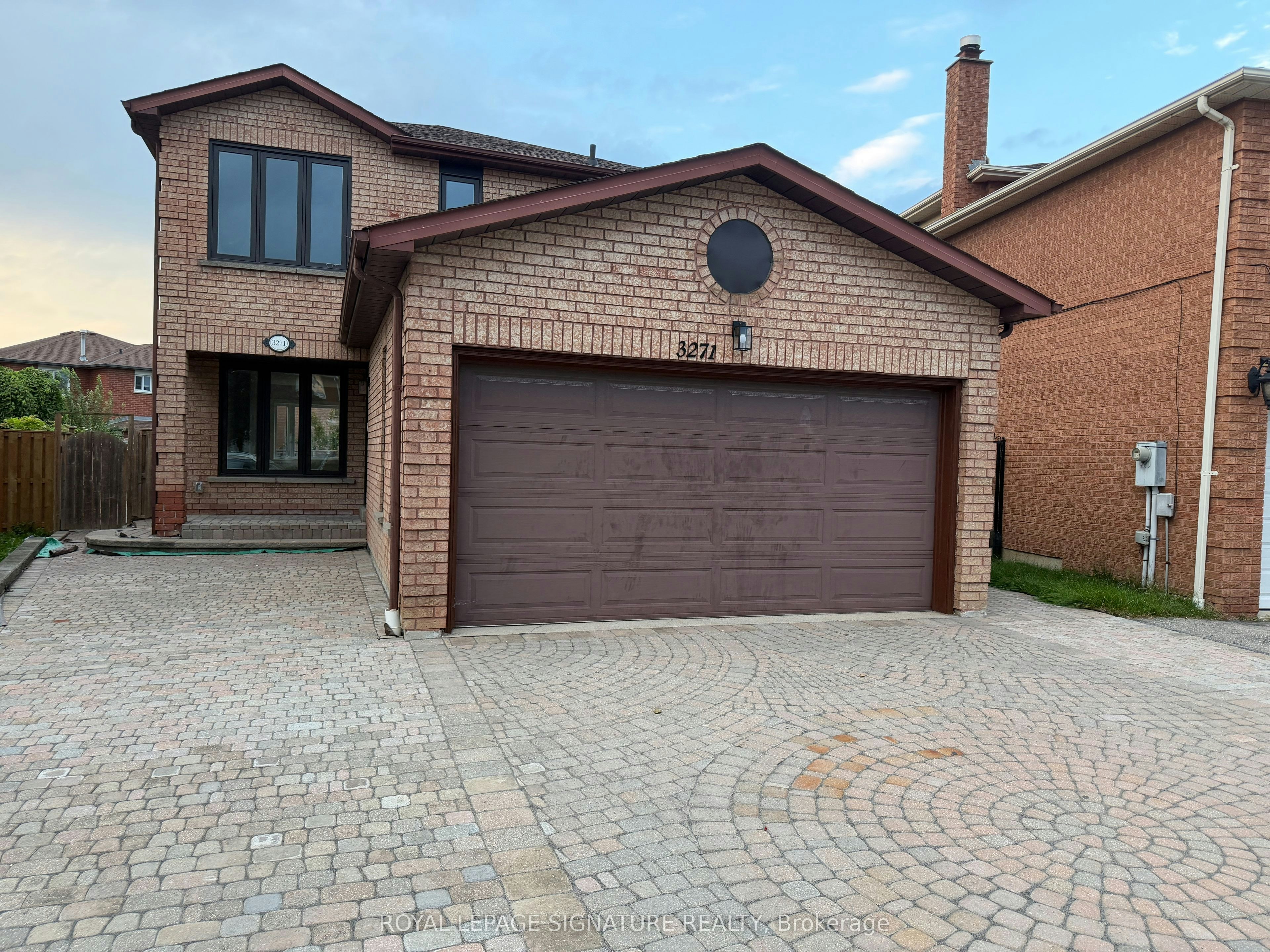 3271 Pilcom Crescent, Mississauga, ON, L5B 3X5