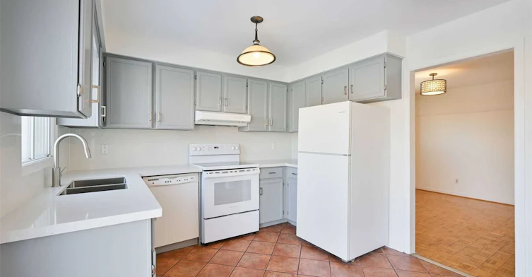 3271 Pilcom Crescent, Mississauga, ON, L5B 3X5 - 11
