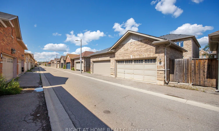 3128 Robert Brown Boulevard