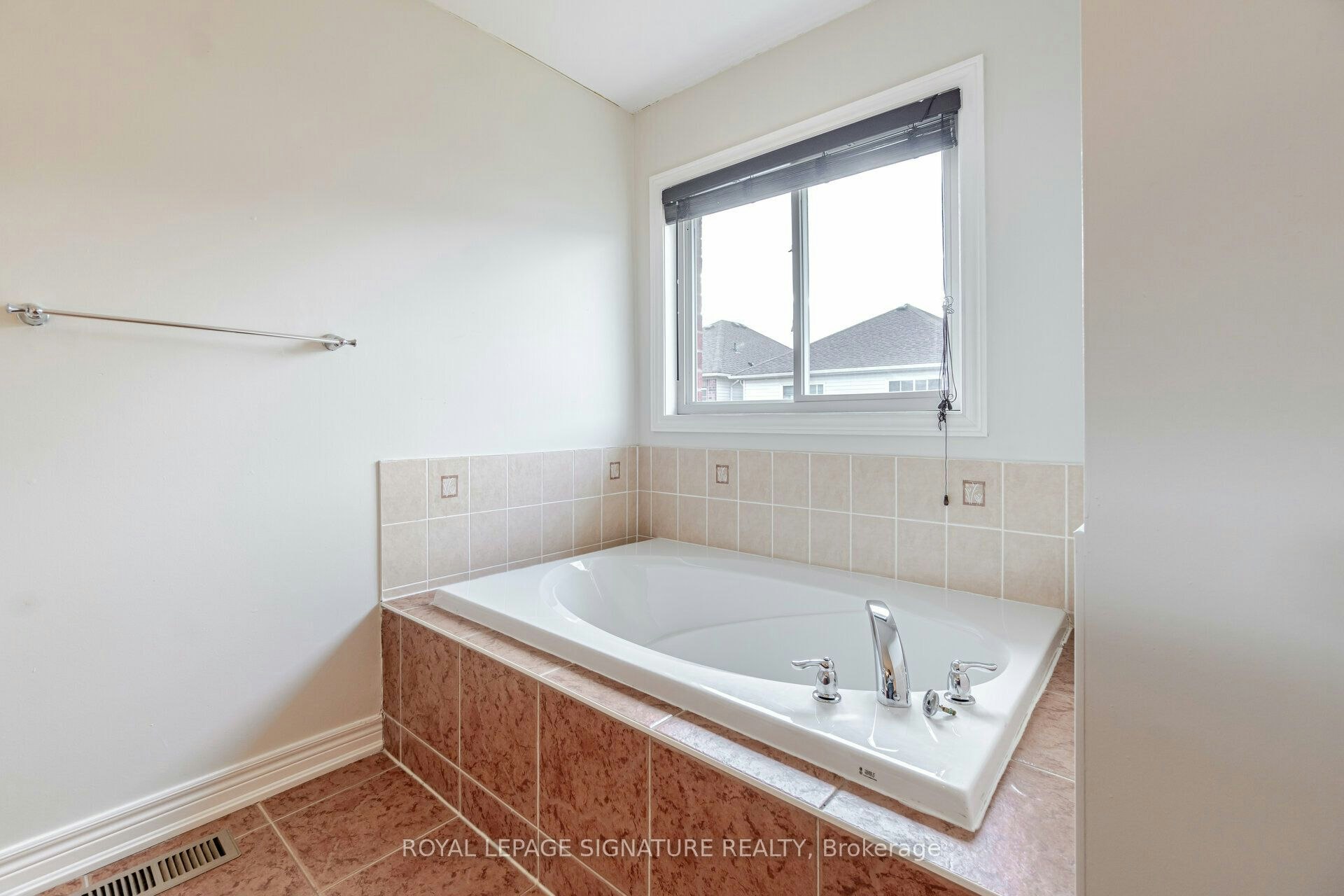 1015 Eager Road, Milton, ON, L9T 6S4 - 25