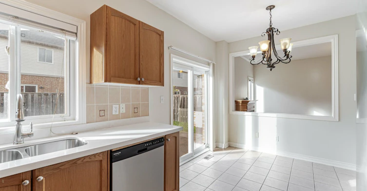 1015 Eager Road, Milton, ON, L9T 6S4 - 13