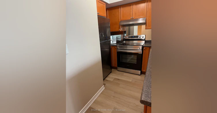 1212-1 Elm Drive, Mississauga, ON, L5B 4M1 - 11