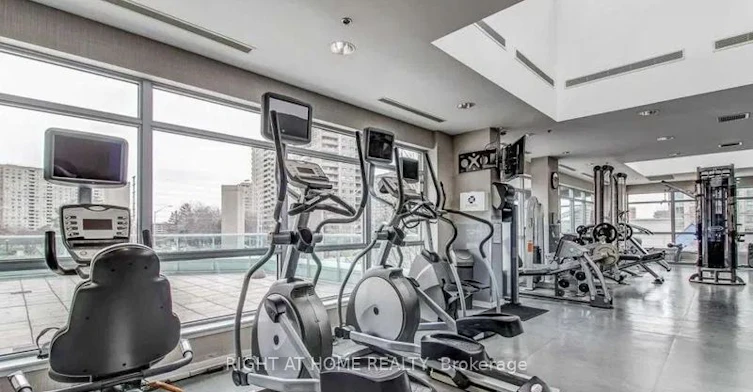 1212-1 Elm Drive, Mississauga, ON, L5B 4M1 - 8