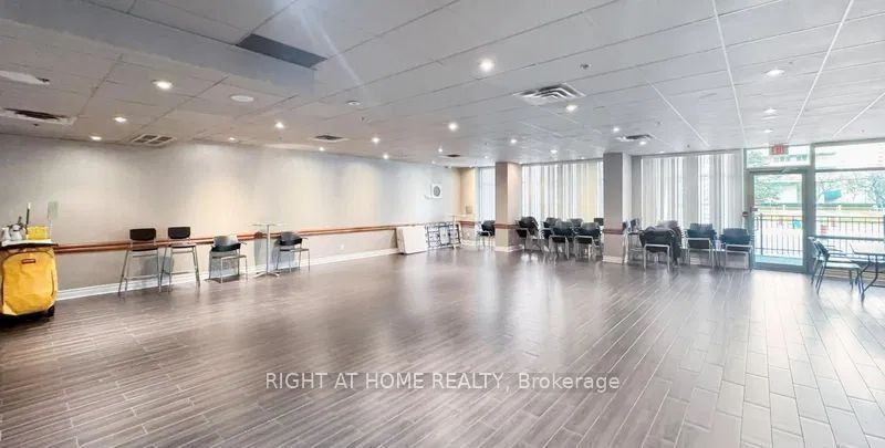 1212-1 Elm Drive, Mississauga, ON, L5B 4M1 - 6
