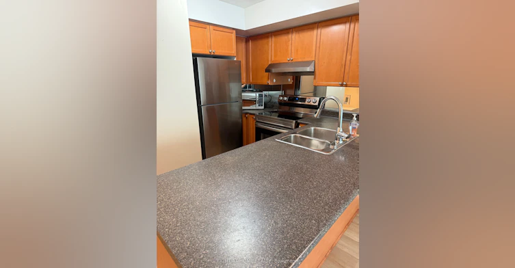 1212-1 Elm Drive, Mississauga, ON, L5B 4M1 - 13