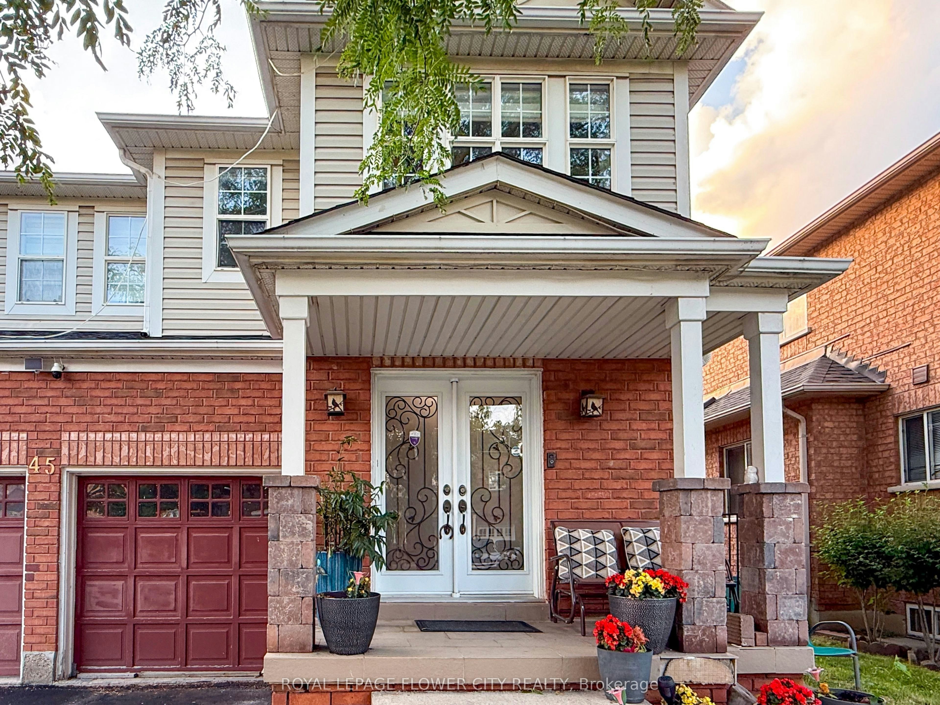 45 Charleswood Circle, Brampton, ON, L7A 1Z1 - 2