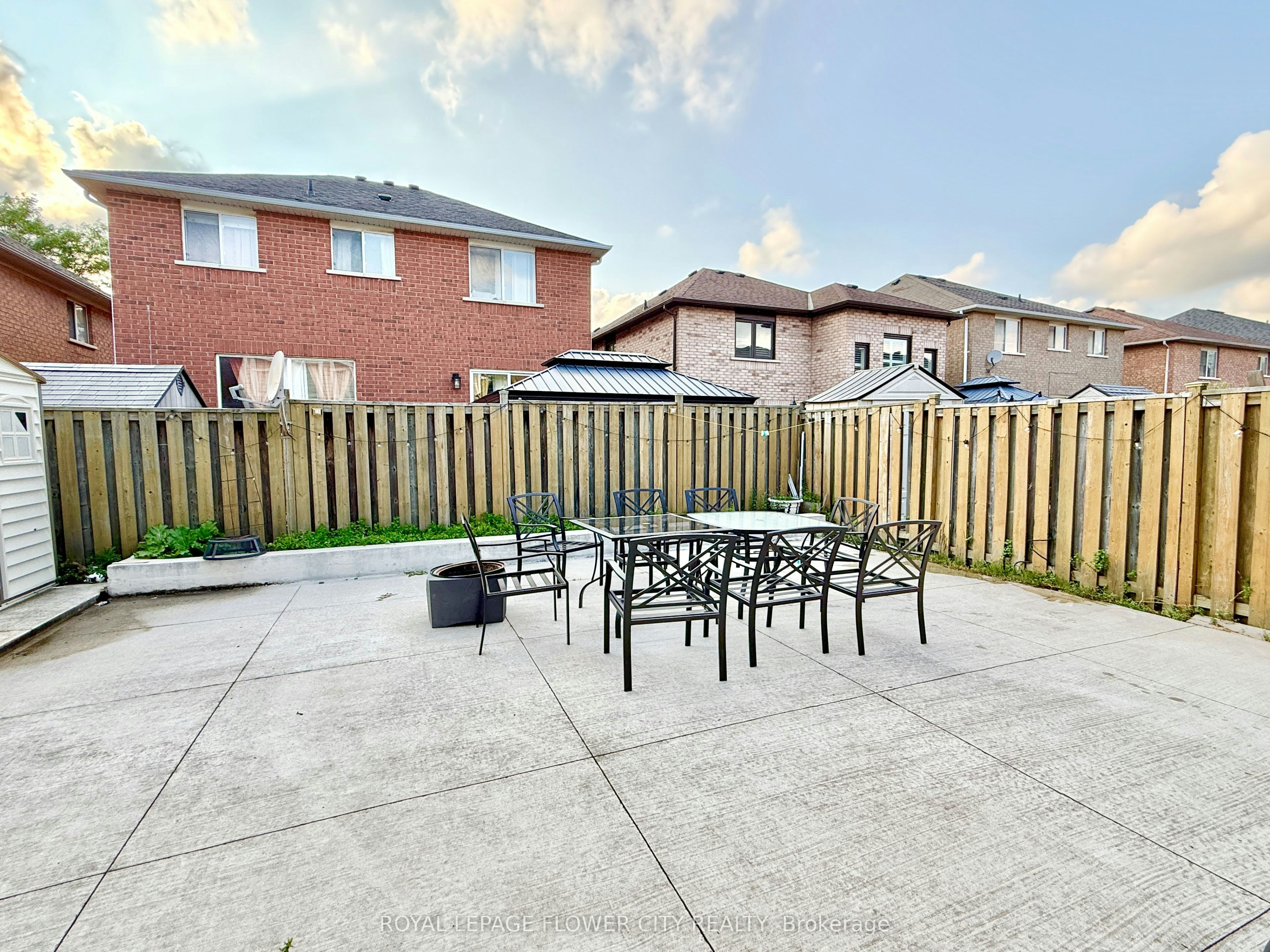 45 Charleswood Circle, Brampton, ON, L7A 1Z1 - 26