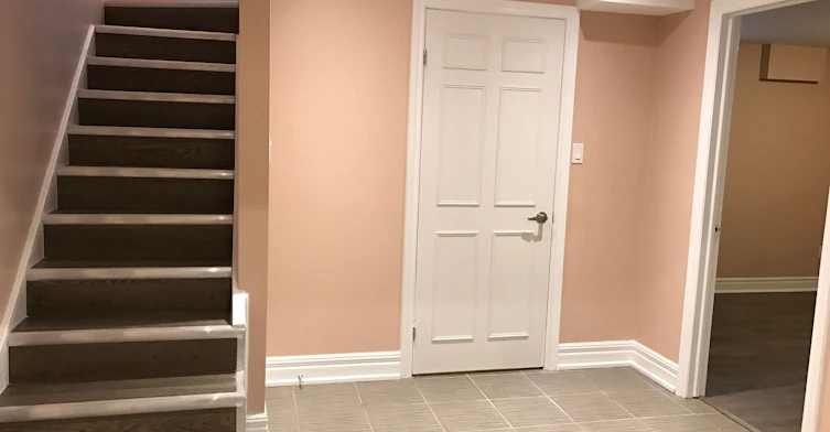 2535 Symington Court, Mississauga, ON, L5N 4L4 - 4