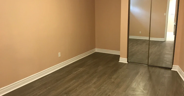 2535 Symington Court, Mississauga, ON, L5N 4L4 - 6