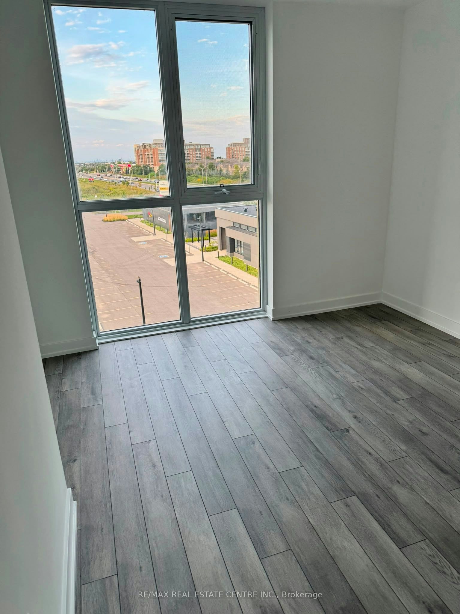 612-1005 Dundas Street E Street, Oakville, ON, L6H 8C7 - 11