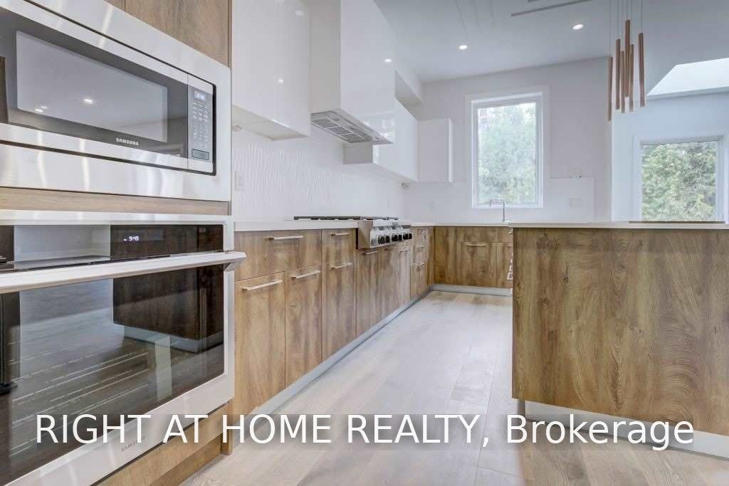 1165 Pinegrove Road, Oakville, ON, L6L 2W3 - 9