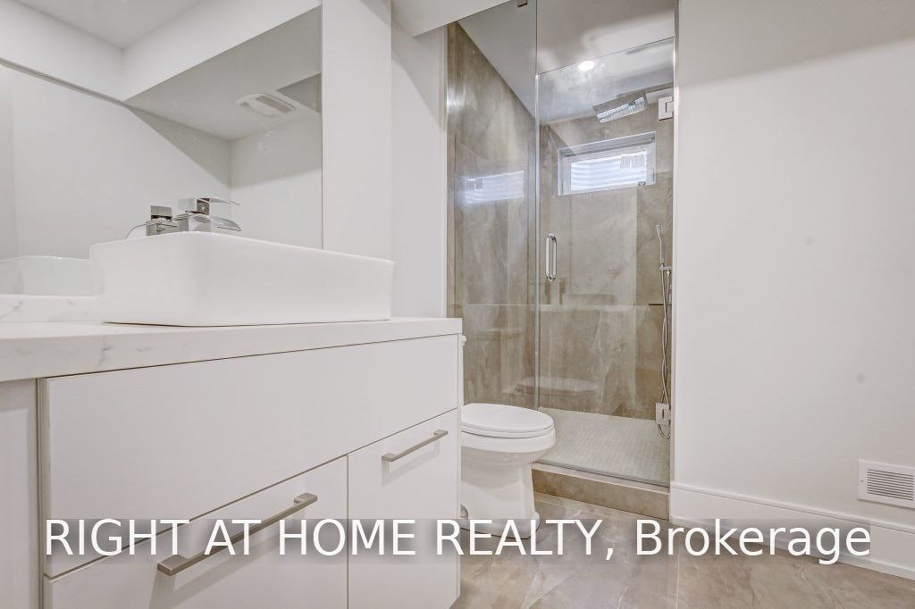 1165 Pinegrove Road, Oakville, ON, L6L 2W3 - 13
