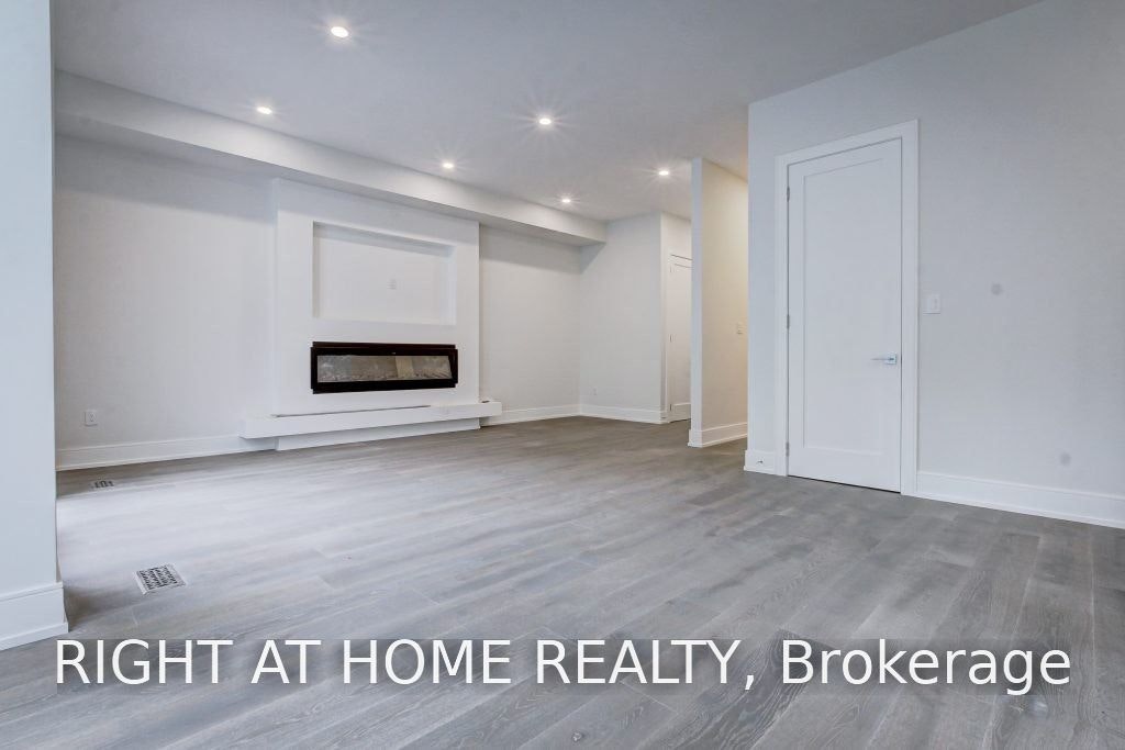 1165 Pinegrove Road, Oakville, ON, L6L 2W3 - 7