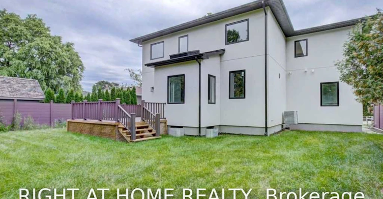 1165 Pinegrove Road, Oakville, ON, L6L 2W3 - 28