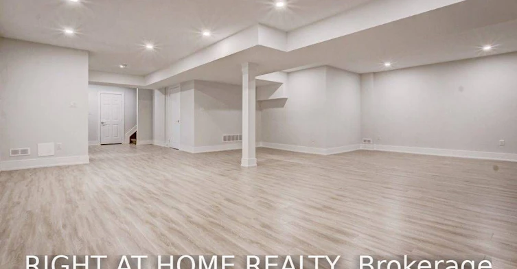1165 Pinegrove Road, Oakville, ON, L6L 2W3 - 14