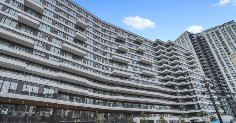905-2485 Eglinton Avenue W, Mississauga, ON, L5M 2T1