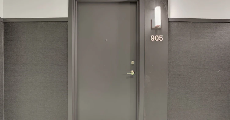 905-2485 Eglinton Avenue W, Mississauga, ON, L5M 2T1 - 3