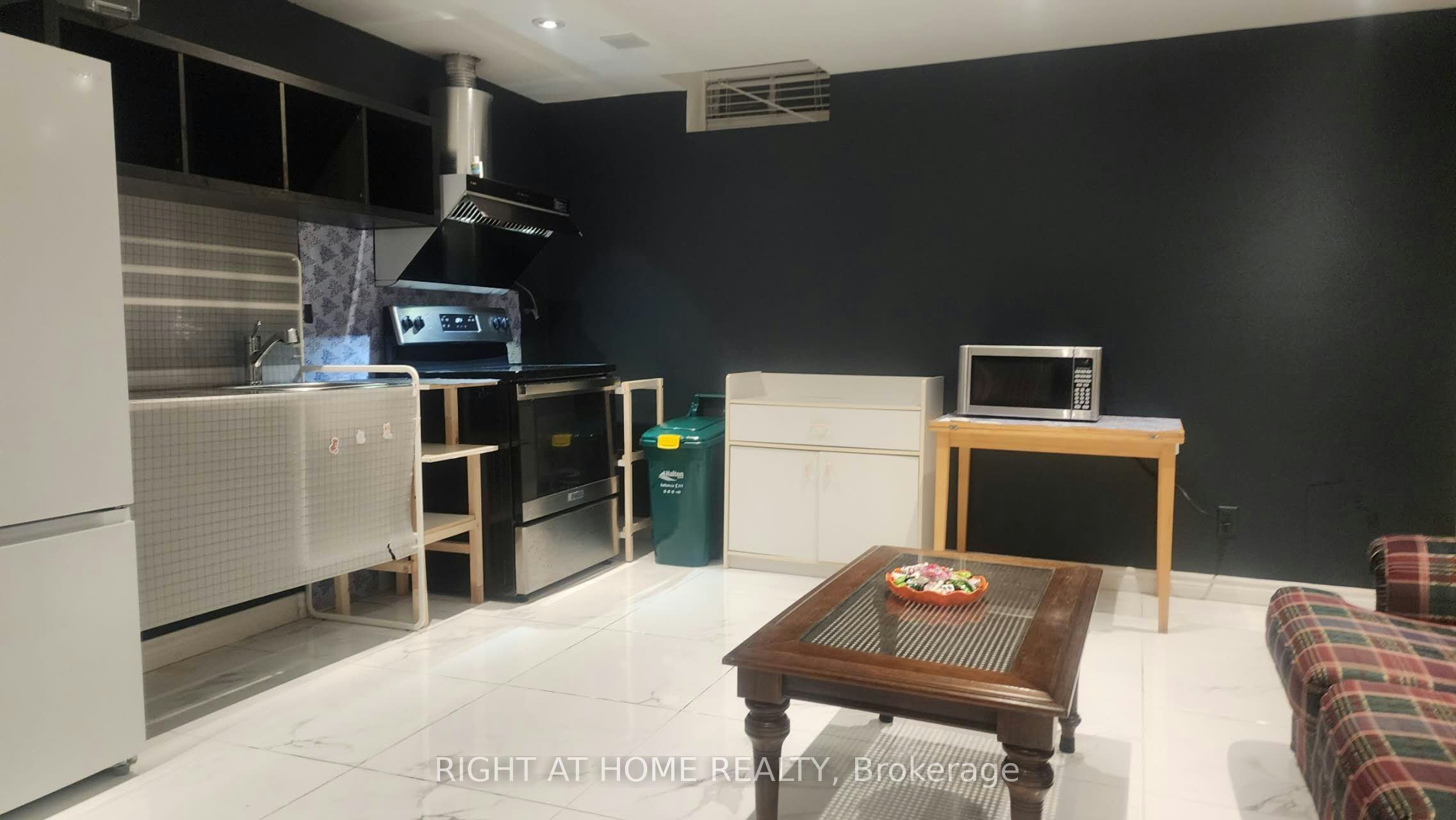 (Bsmnt)-1305 Kestell Boulevard, Oakville, ON, L6H 0B9 - 9