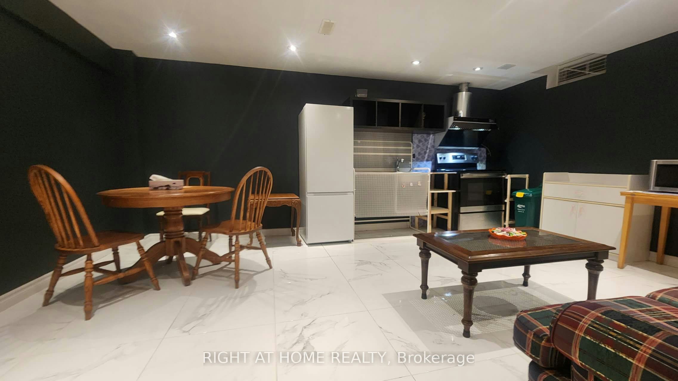 (Bsmnt)-1305 Kestell Boulevard, Oakville, ON, L6H 0B9 - 12