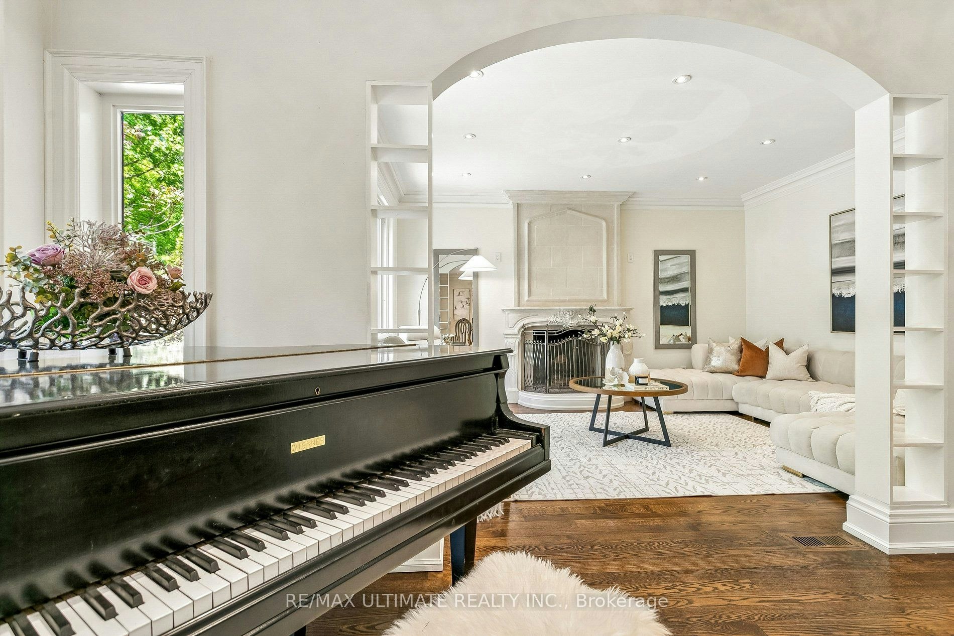 73 Bonnyview Drive, Toronto, ON, M8Y 3G7