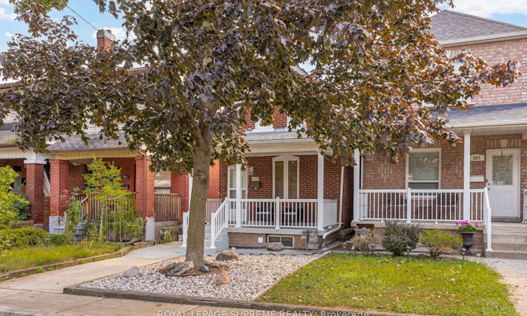 209 Boon Avenue