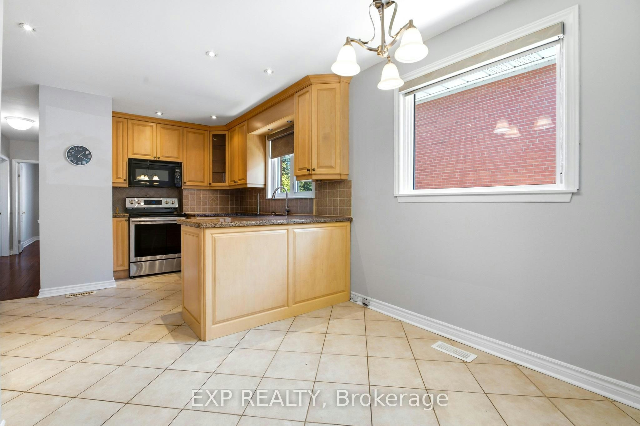 3671 Holden Crescent, Mississauga, ON, L5A 2V9 - 12