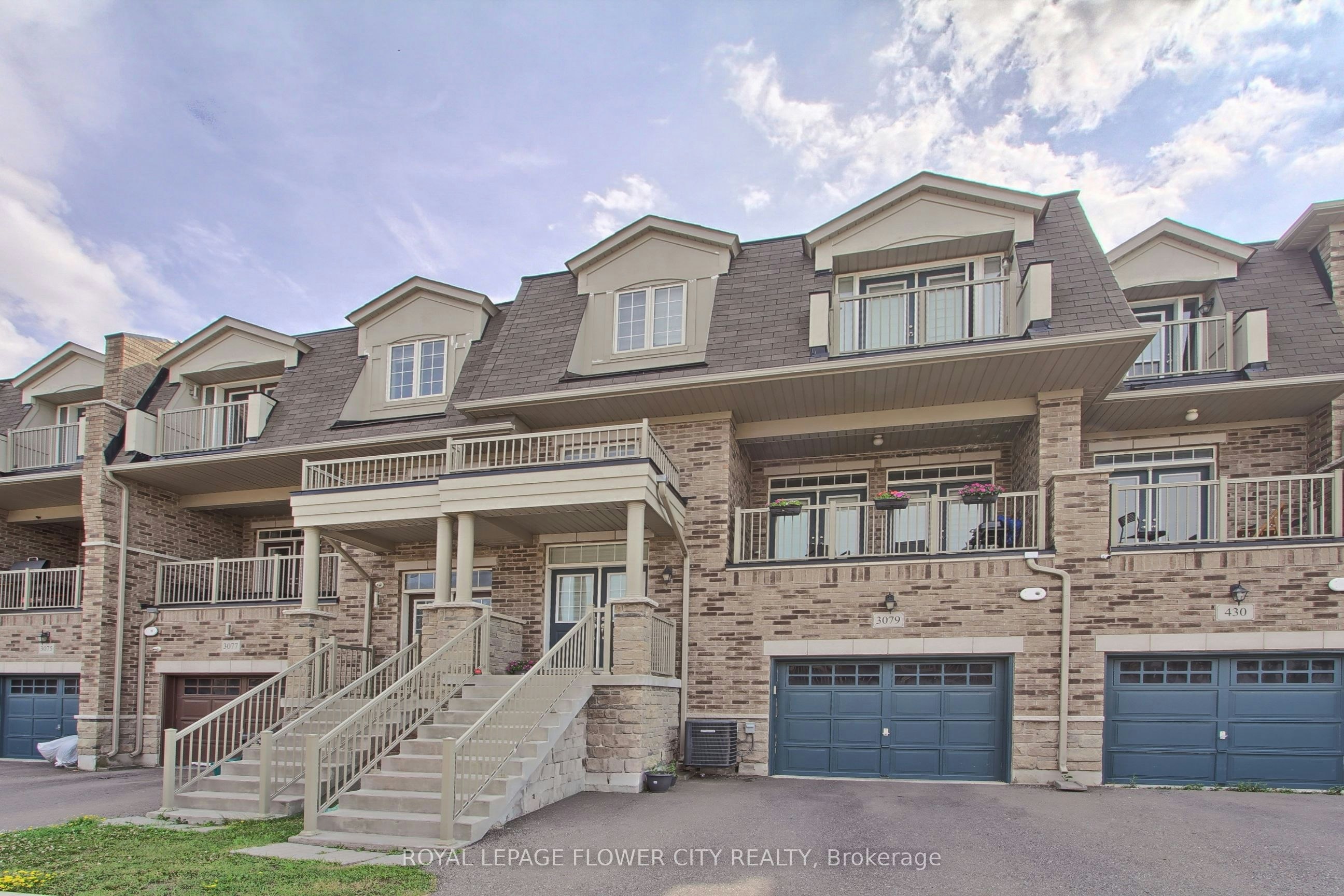 3079 Postridge Drive, Oakville, ON, L6H 0S1 - 3