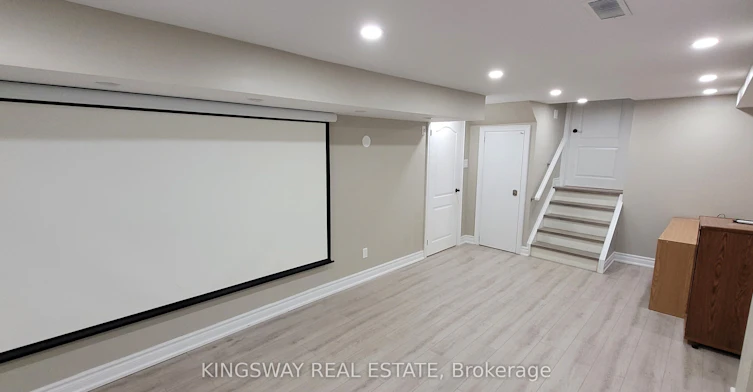 7096 Cordingley Crescent, Mississauga, ON, L5N 4Z8 - 32