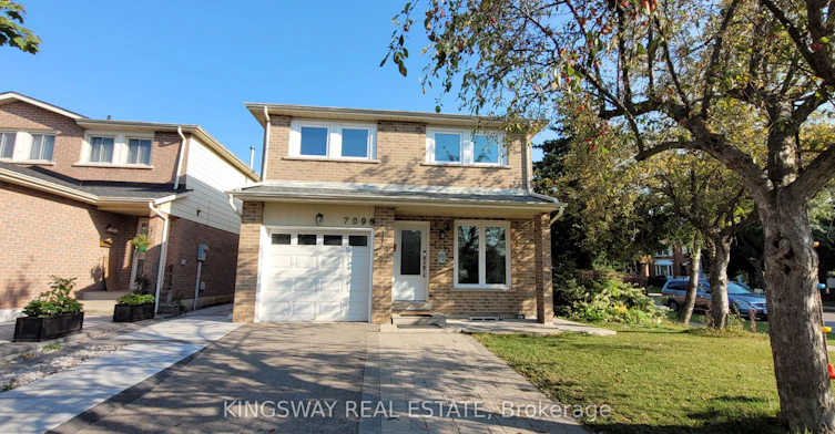7096 Cordingley Crescent, Mississauga, ON, L5N 4Z8 - 2