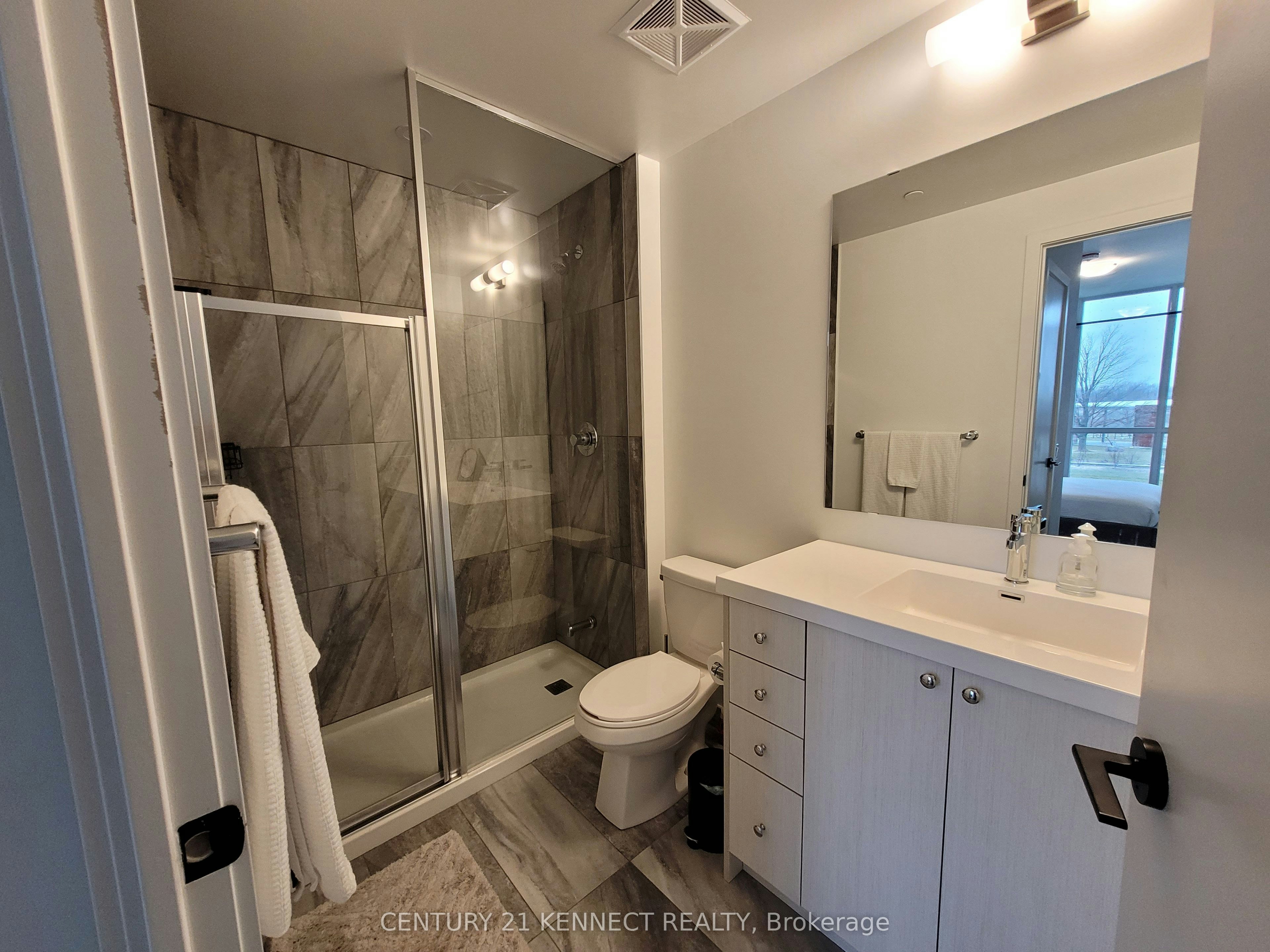 TH02-60 George Butchart Drive, Toronto, ON, M3K 0E1 - 23