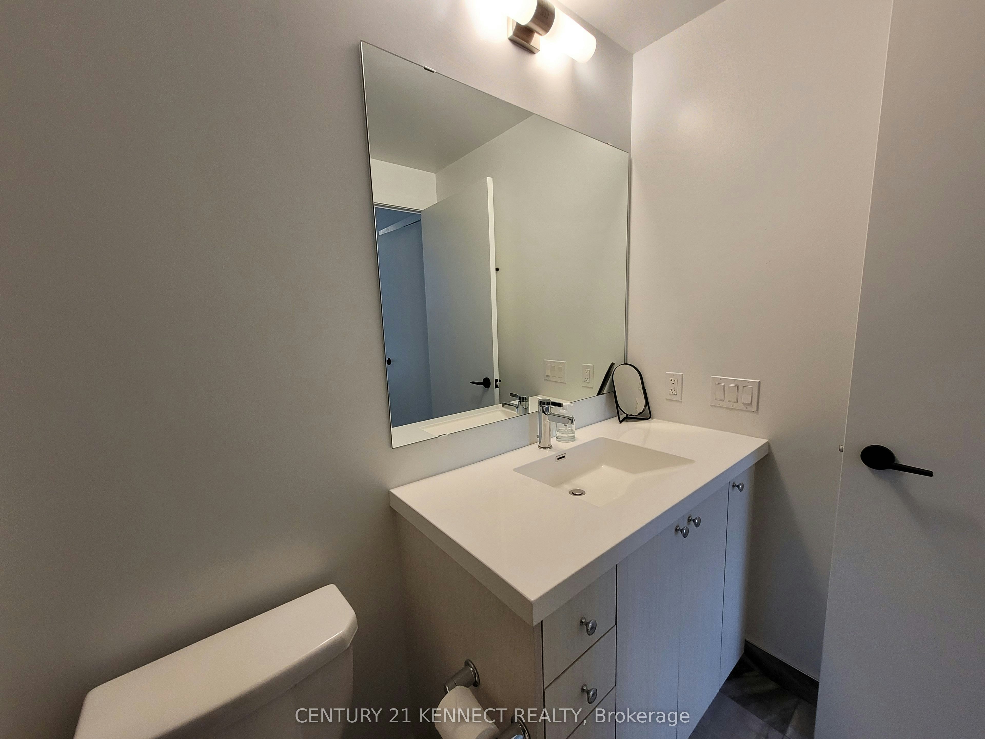 TH02-60 George Butchart Drive, Toronto, ON, M3K 0E1 - 28