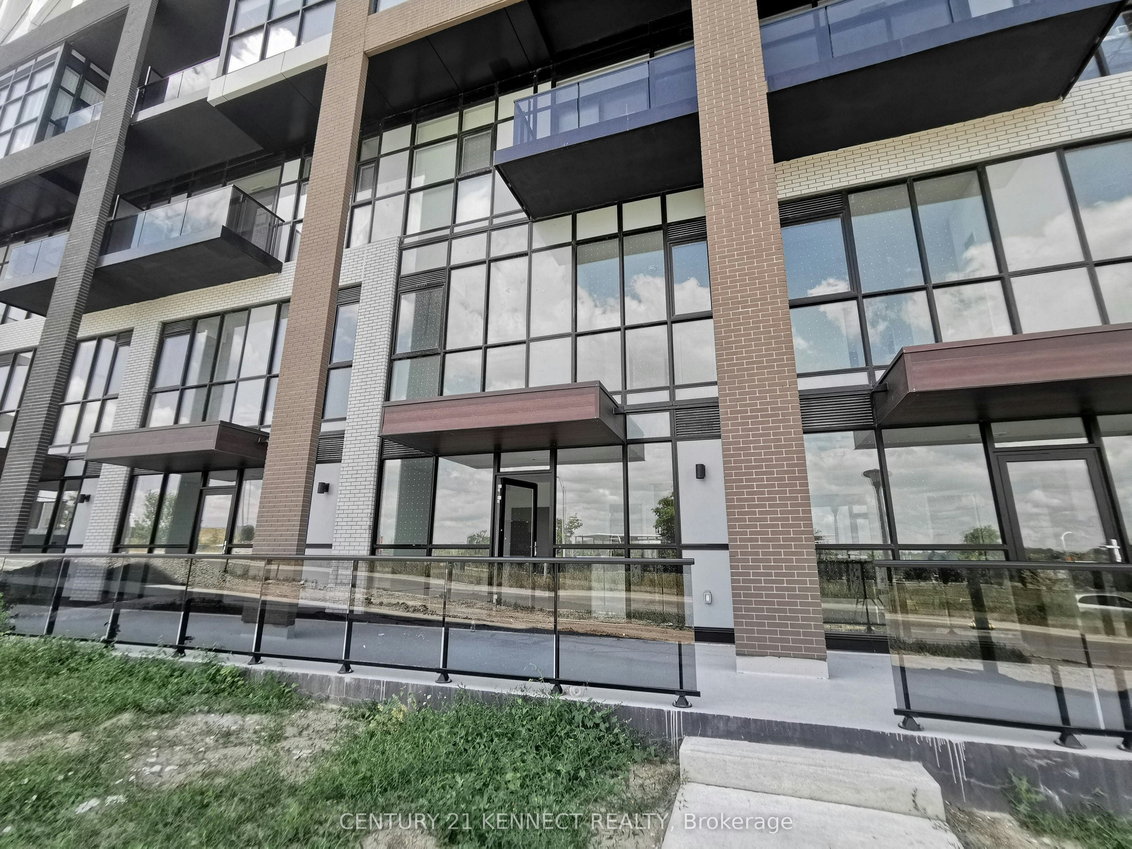 TH02-60 George Butchart Drive, Toronto, ON, M3K 0E1 - 32