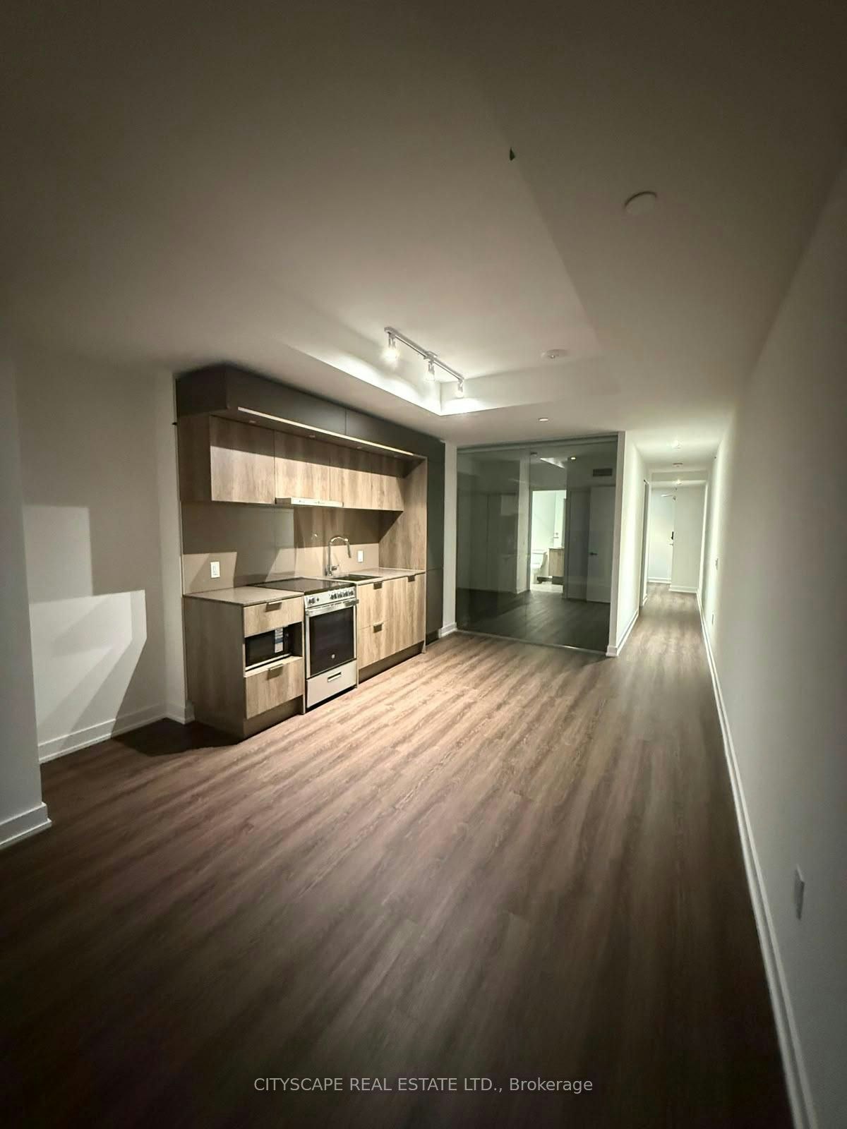 205-448 Burnhamthorpe Road W, Mississauga, ON, L5B 0R4 - 2