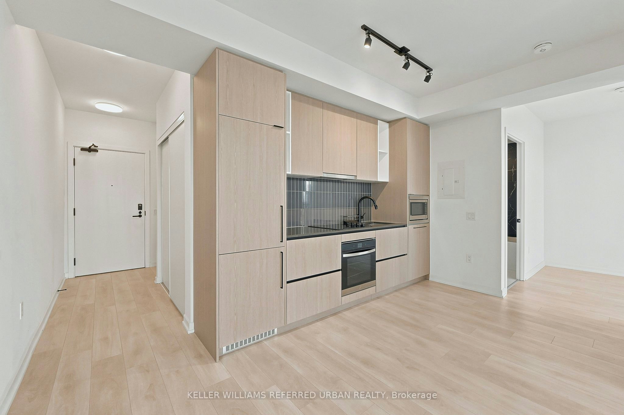1805-1285 Dupont Street, Toronto, ON, M6H 0E3 - 3