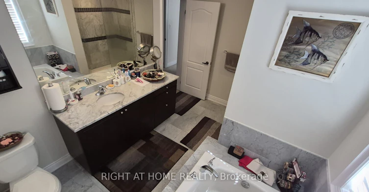33 Abercrombie Crescent, Brampton, ON, L7A 4N1 - 13