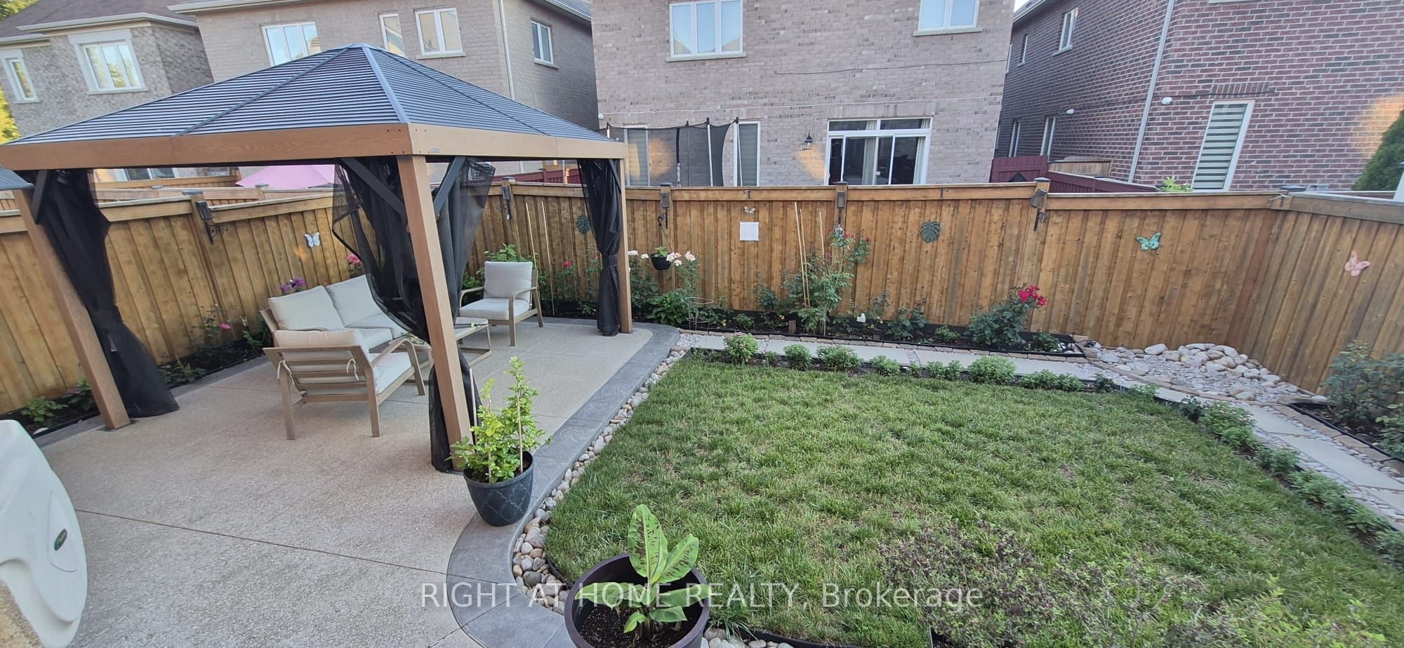 33 Abercrombie Crescent, Brampton, ON, L7A 4N1 - 9