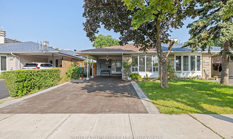 1147 Saturnia Crescent