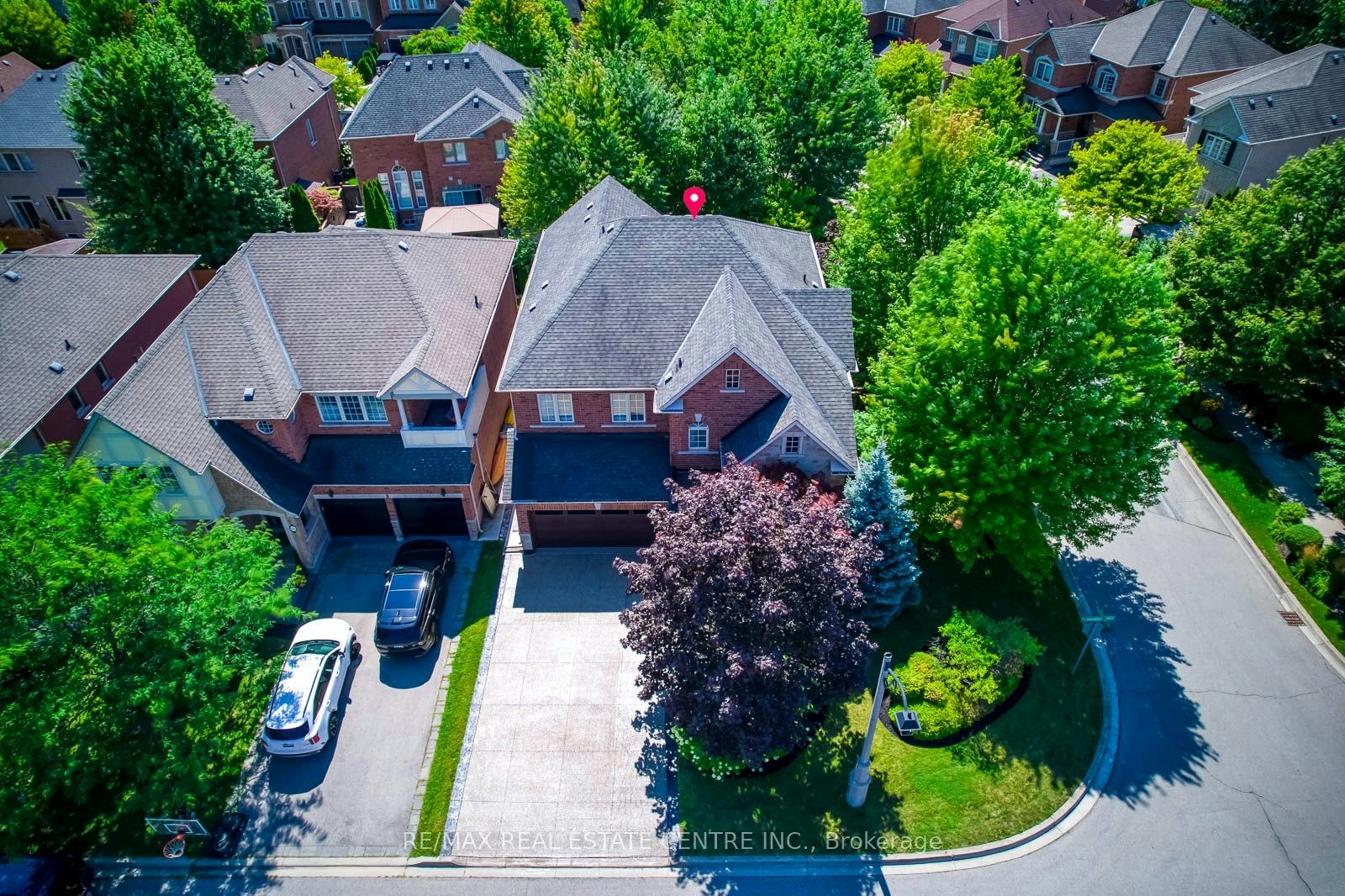 290 Duskywing Way, Oakville, ON, L6L 6X6