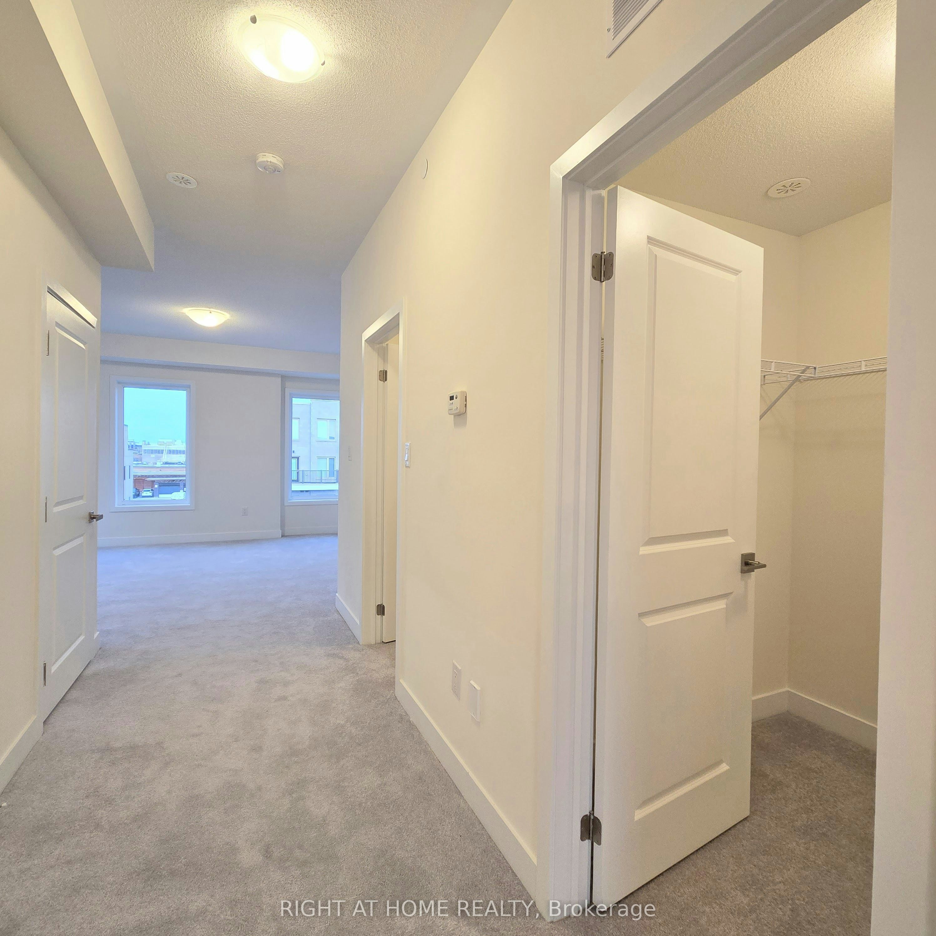 #Upper Unit-137 Frederick Tisdale Drive, Toronto, ON, M3K 2B8 - 22