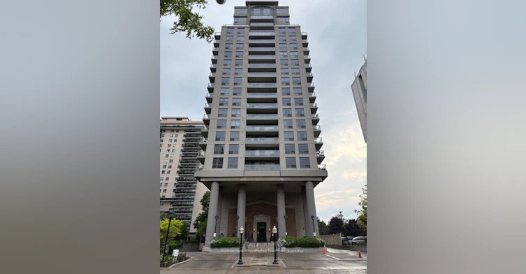 1406-70 High Park Avenue, Toronto, ON, M6P 1A1