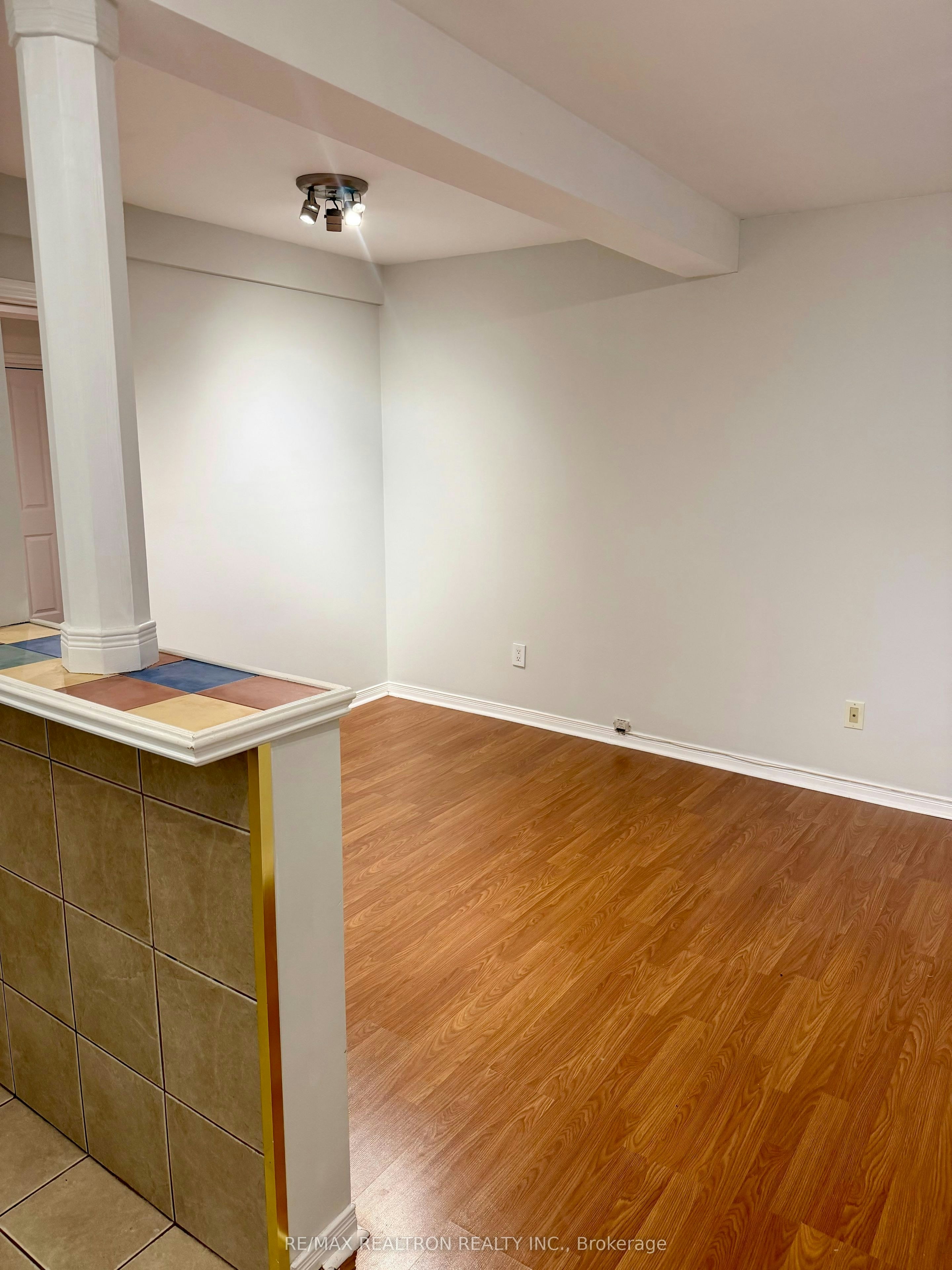 BSMT-6 Greenlaw Avenue, Toronto, ON, M6H 3V5