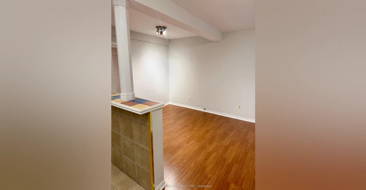 BSMT-6 Greenlaw Avenue, Toronto, ON, M6H 3V5