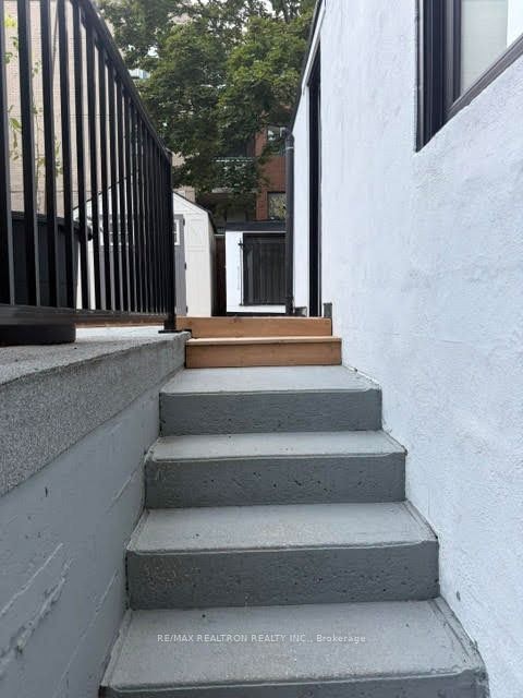 BSMT-6 Greenlaw Avenue, Toronto, ON, M6H 3V5 - 8