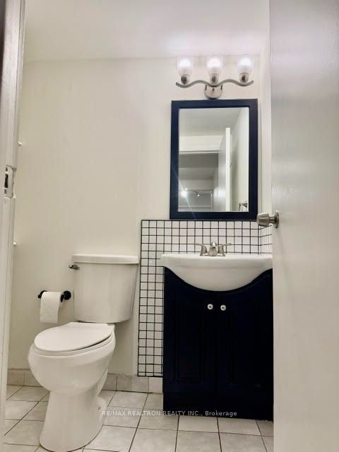 BSMT-6 Greenlaw Avenue, Toronto, ON, M6H 3V5 - 7